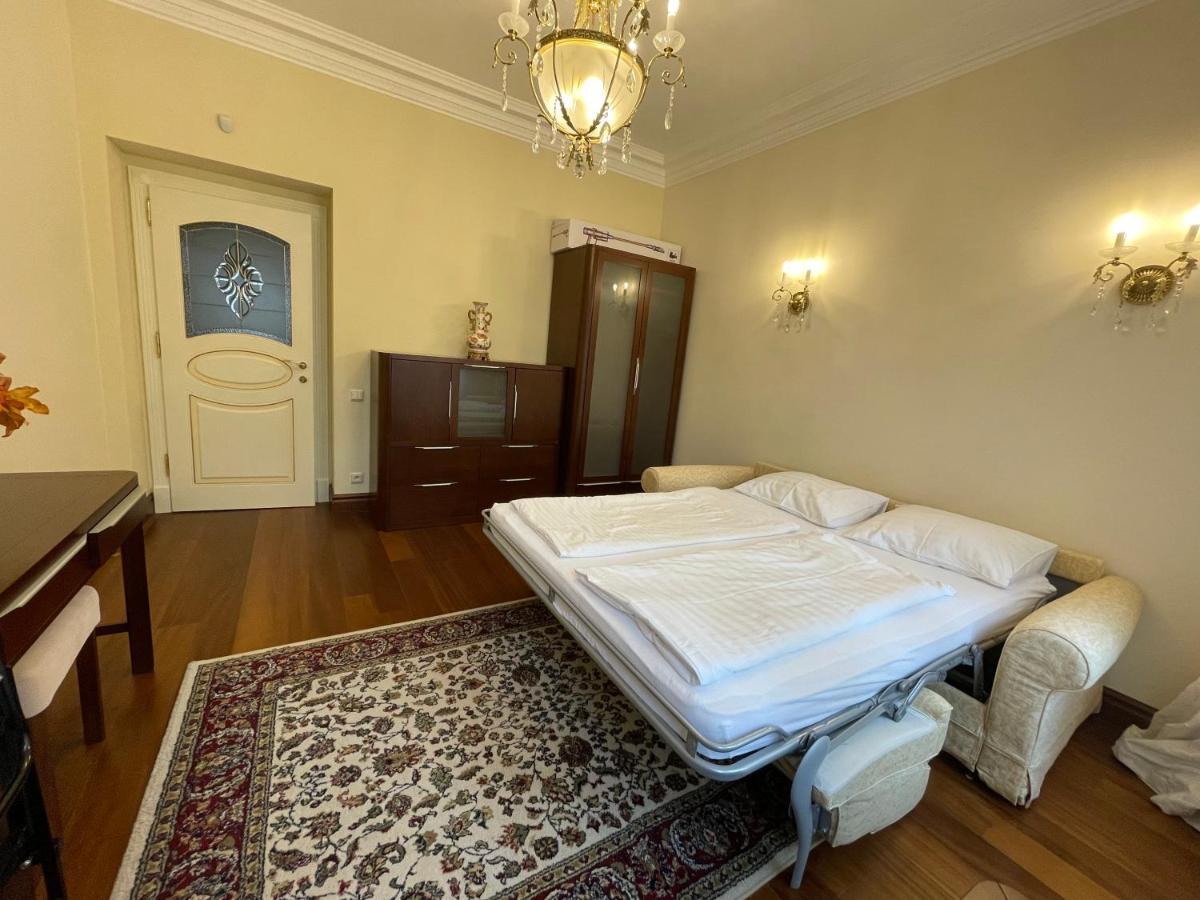 Apartma Premium Karlovy Vary Bagian luar foto